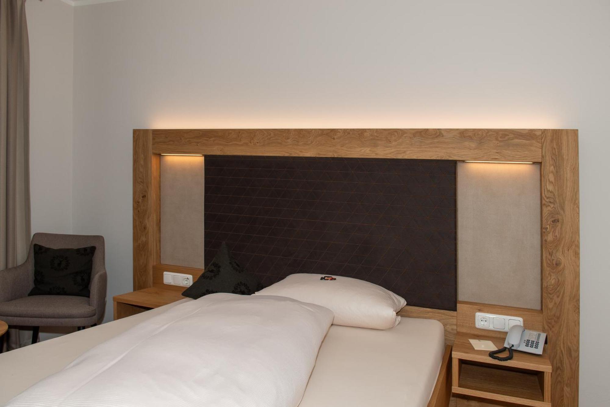 Hotel Bockmaier Oberpframmern Luaran gambar
